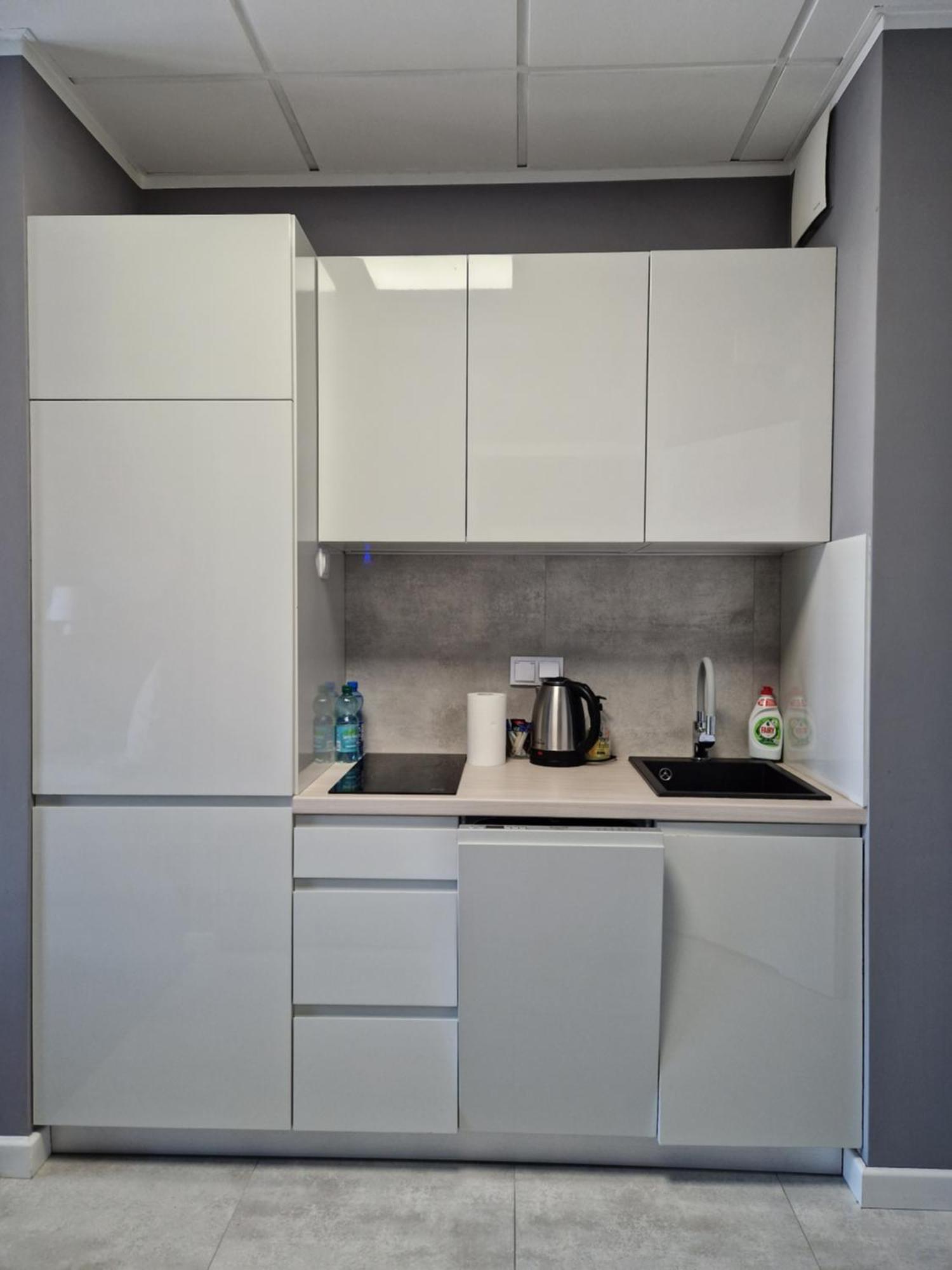 Apartamenty Wola Tower Na Prymasa - Z Widokiem Na City วอร์ซอ ภายนอก รูปภาพ